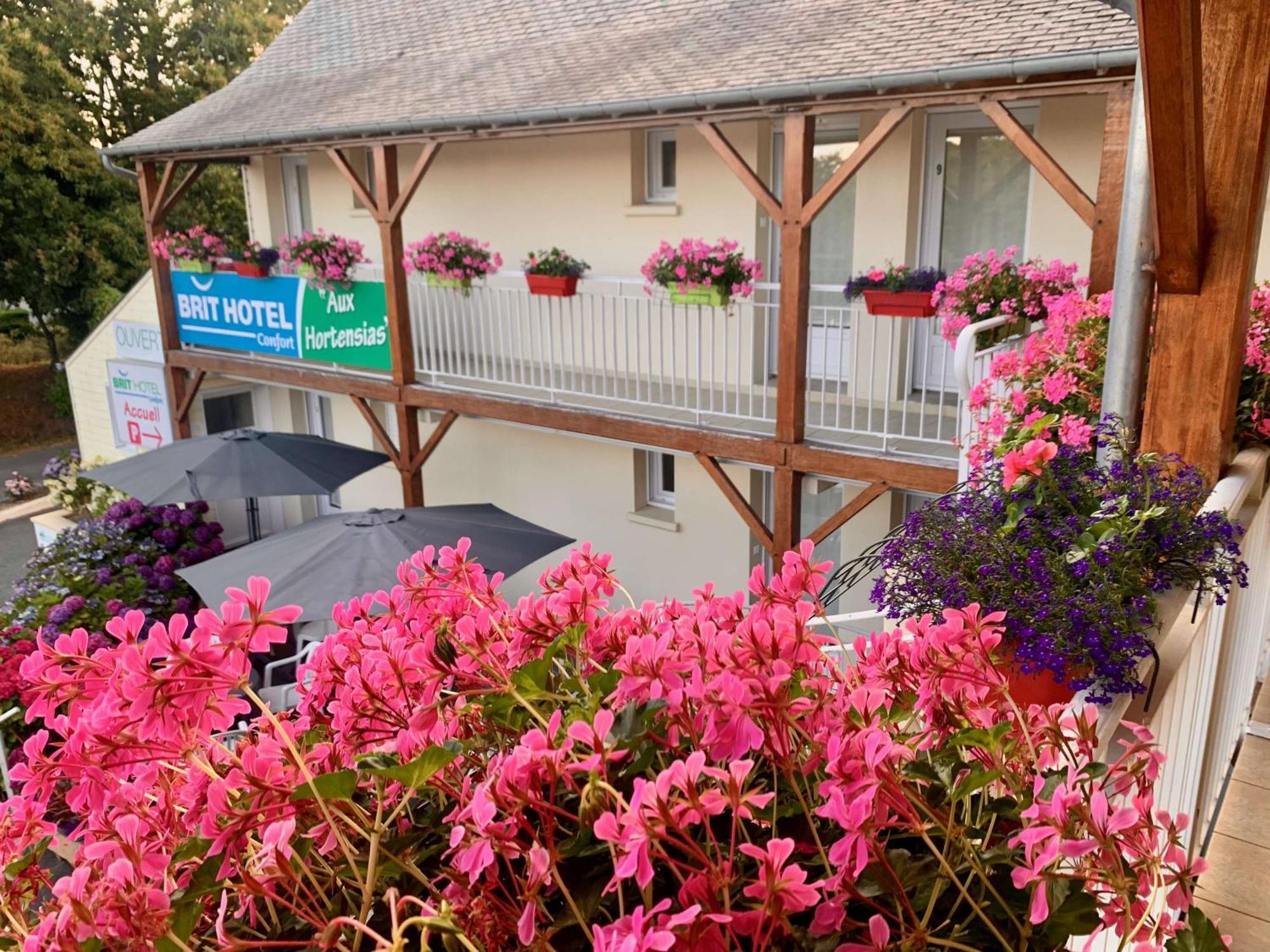 Brit Hotel Lannion-Perros Guirec Exteriör bild