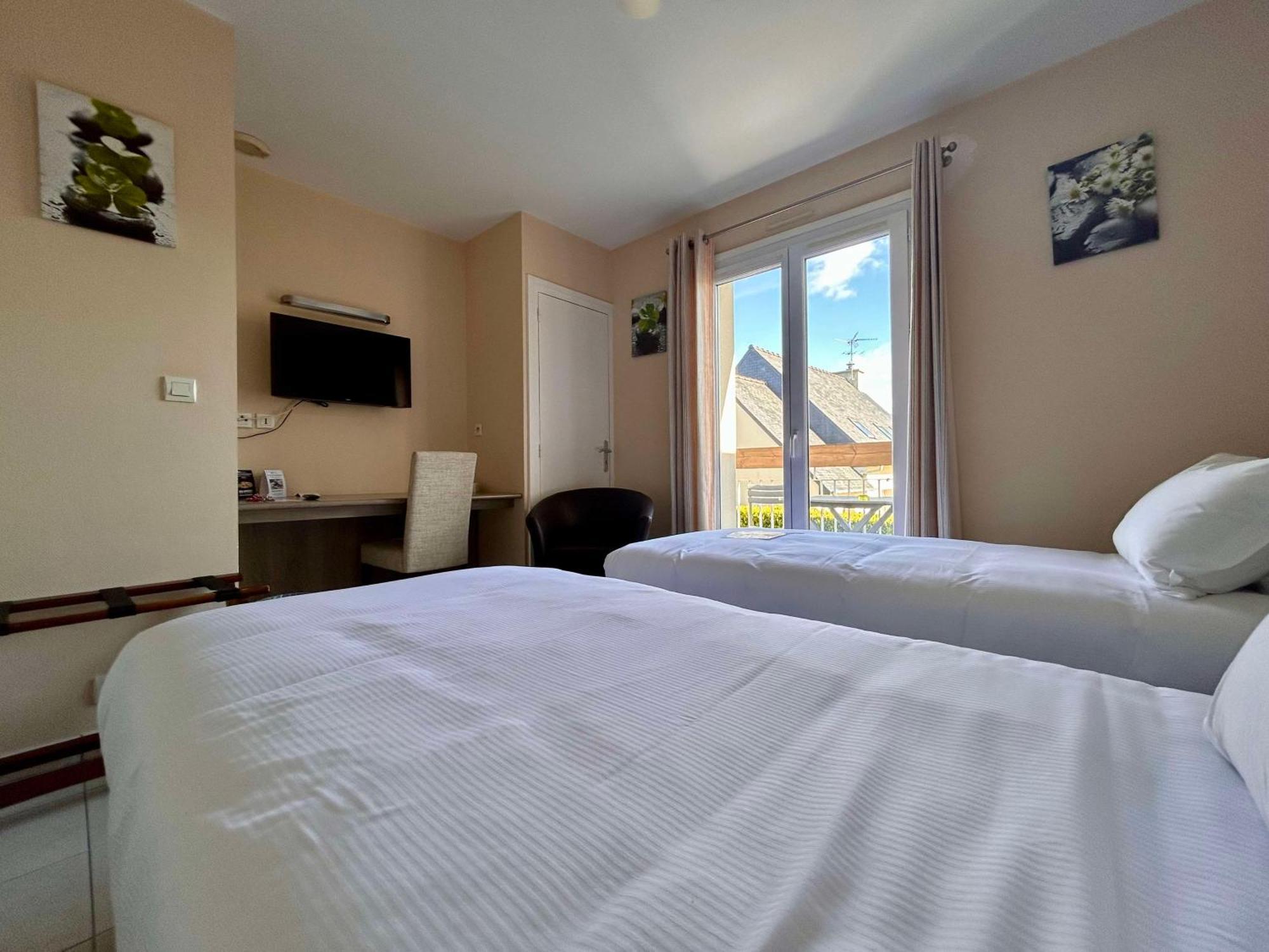 Brit Hotel Lannion-Perros Guirec Exteriör bild