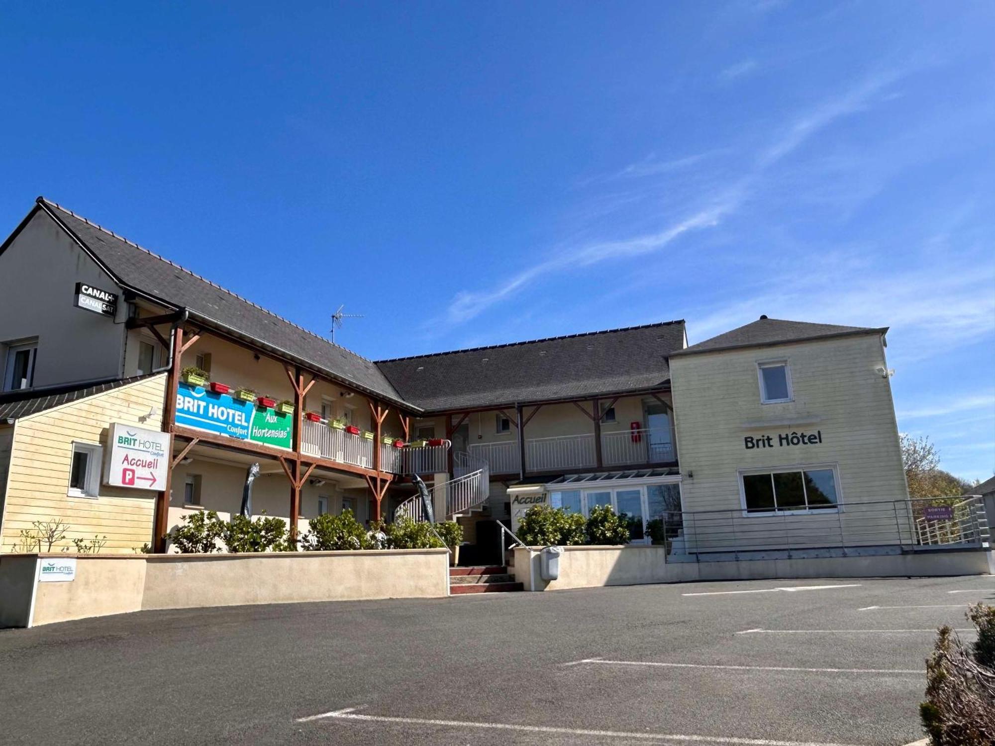 Brit Hotel Lannion-Perros Guirec Exteriör bild