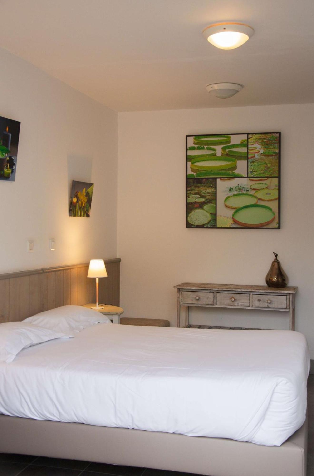 Brit Hotel Lannion-Perros Guirec Exteriör bild
