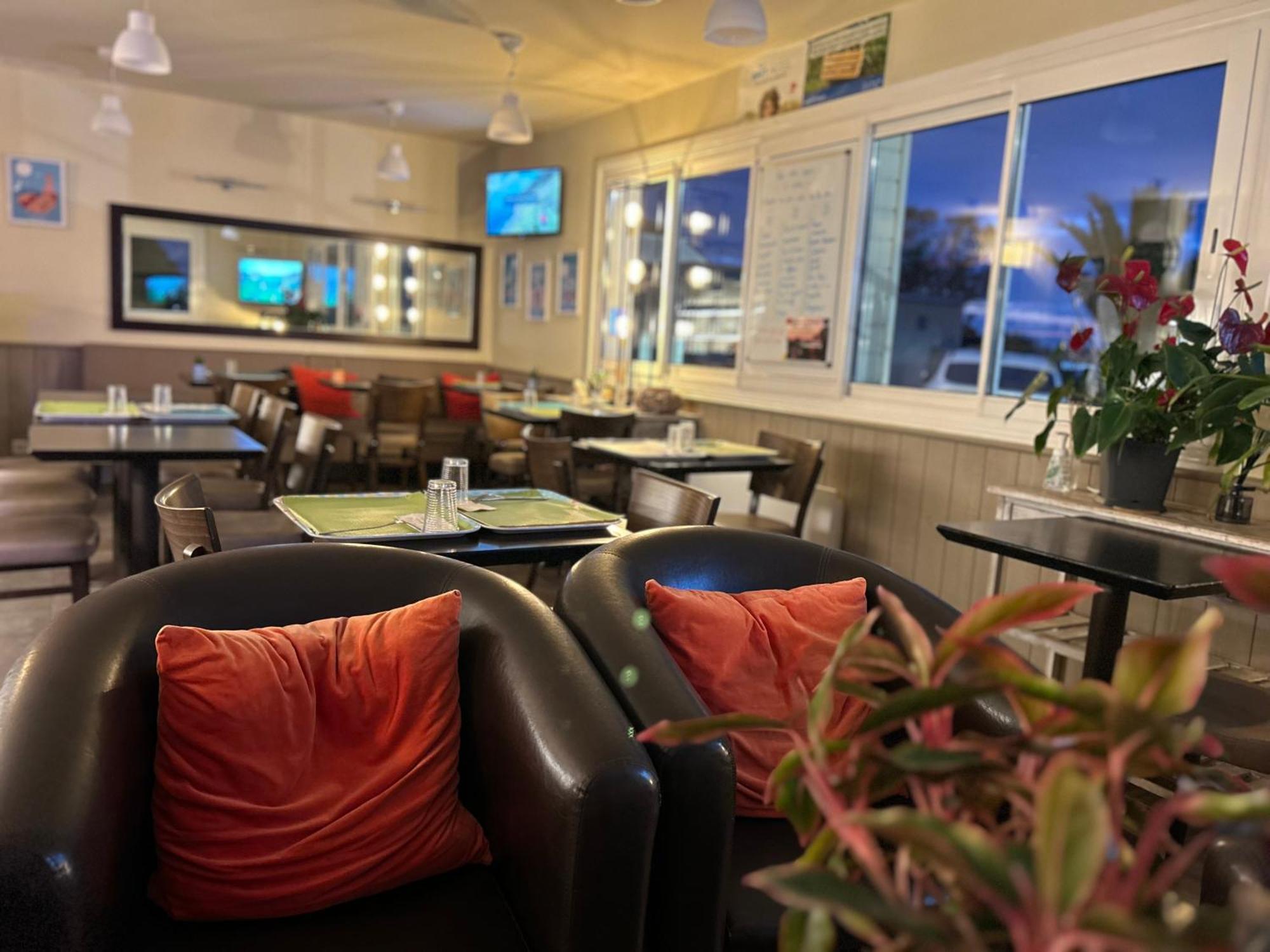 Brit Hotel Lannion-Perros Guirec Exteriör bild